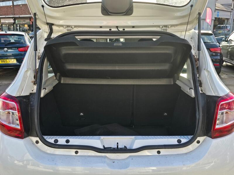 Used Dacia Sandero Stepway 2016 for sale - 78007033: Photo 10