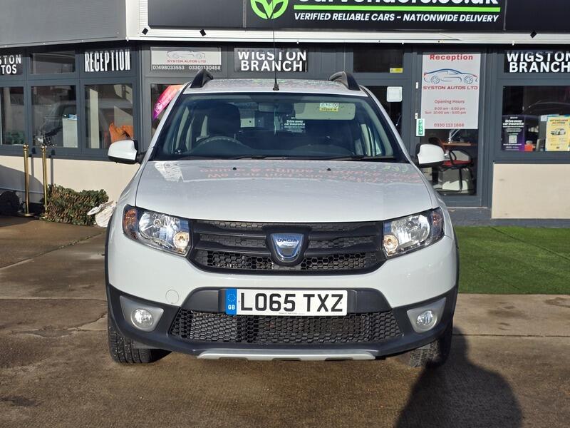 Used Dacia Sandero Stepway 2016 for sale - 78007033: Photo 2