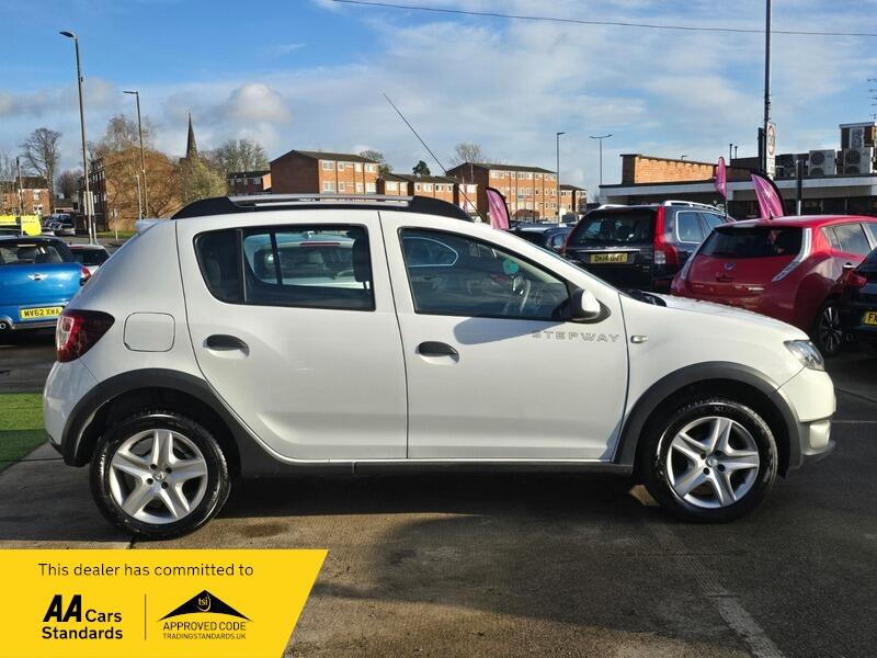 Used Dacia Sandero Stepway 2016 for sale - 78007033: Photo 9