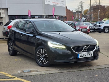 2017 (17) - D2 [120] Momentum 5dr