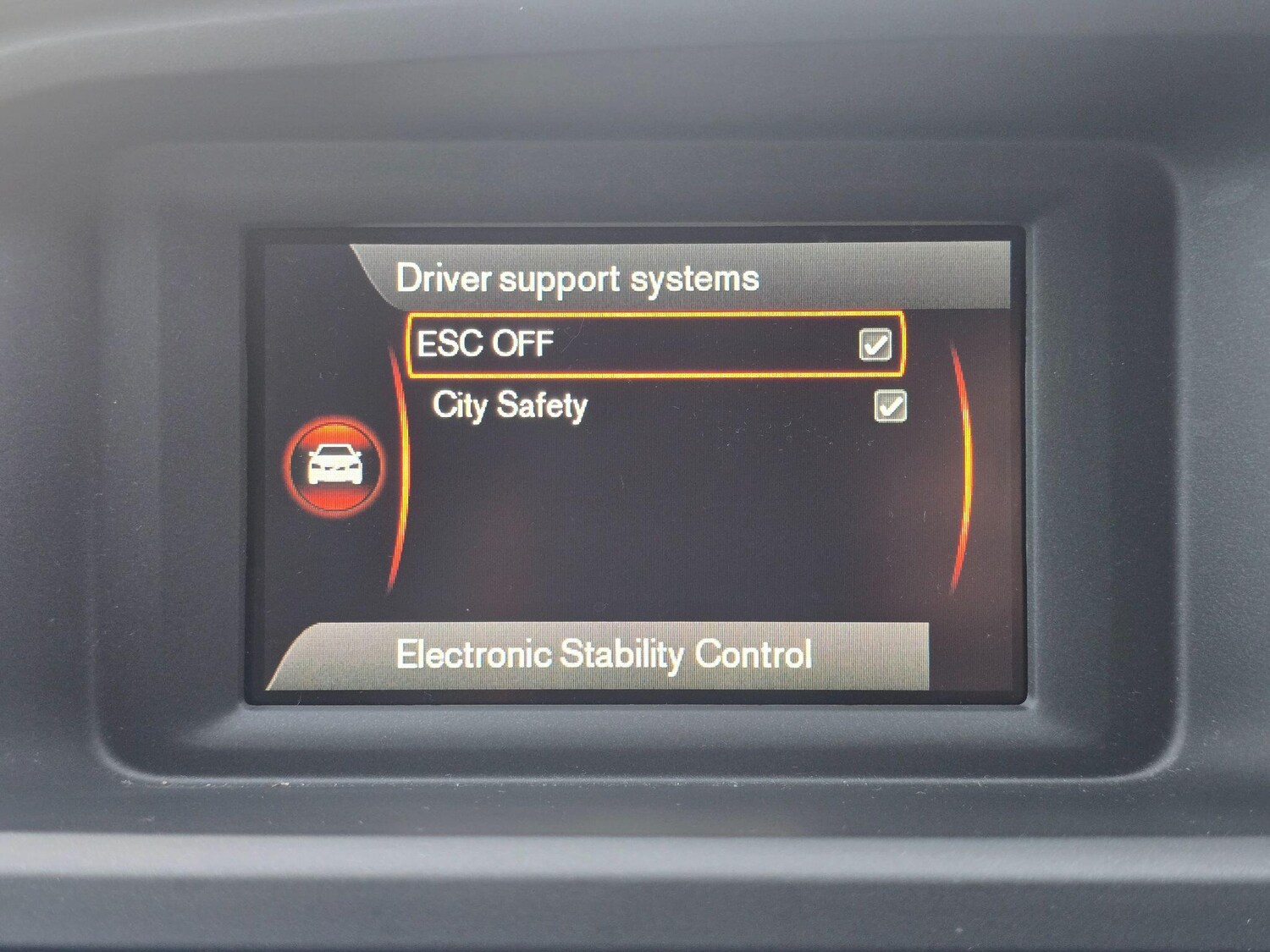 Used Volvo V40 2017 for sale - 76572503: Photo 33