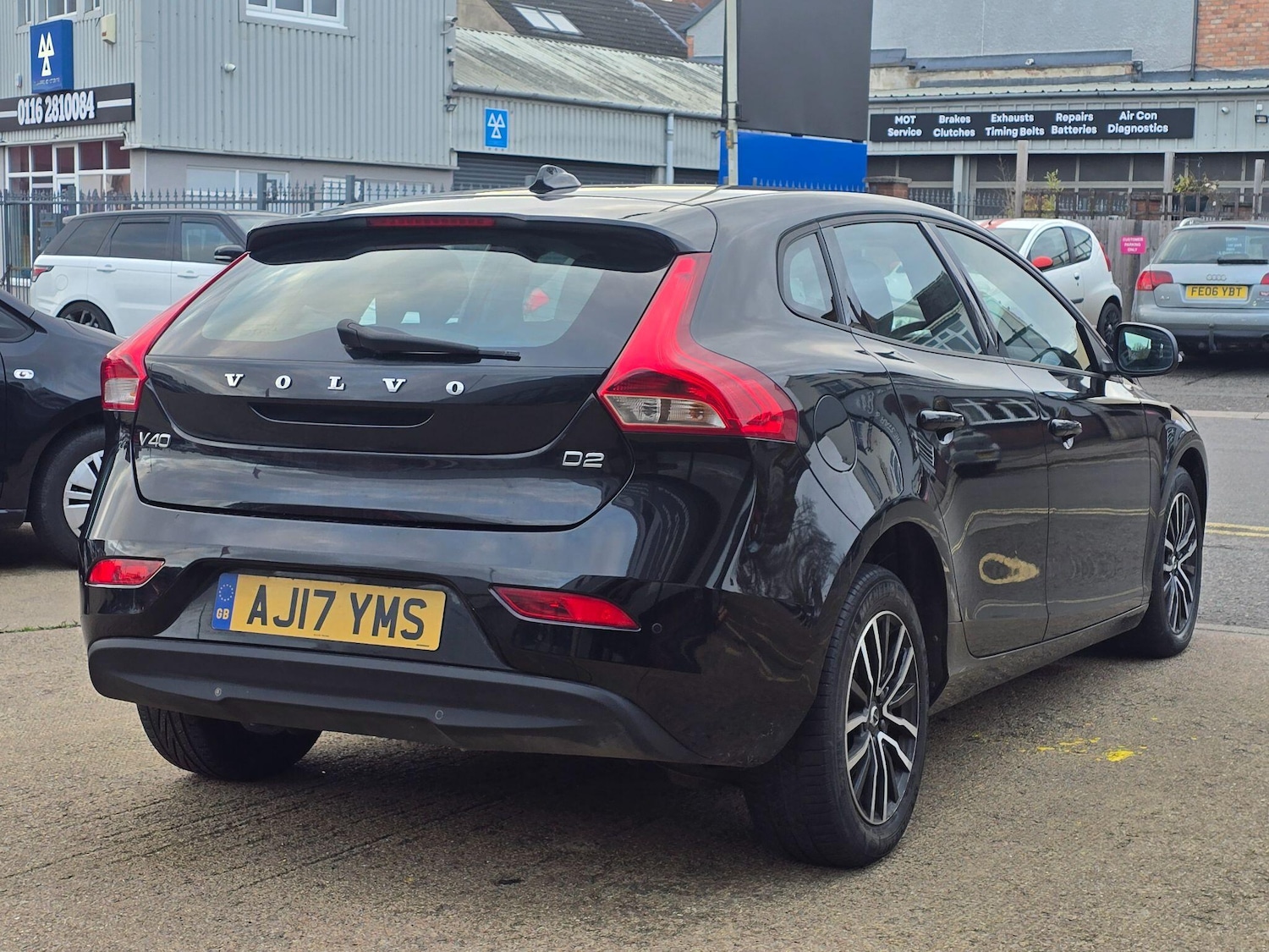 Used Volvo V40 2017 for sale - 76572503: Photo 7