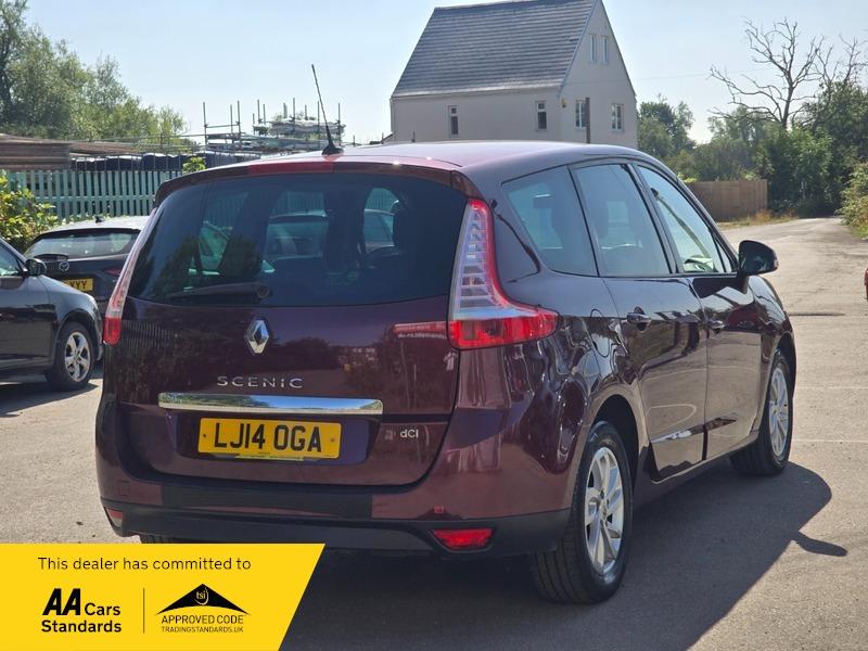 Used Renault Grand Scenic 2014 for sale - 76572152: Photo 10