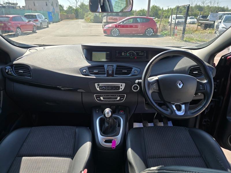 Used Renault Grand Scenic 2014 for sale - 76572152: Photo 17