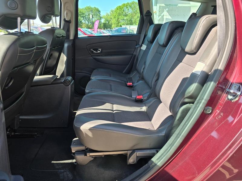 Used Renault Grand Scenic 2014 for sale - 76572152: Photo 21