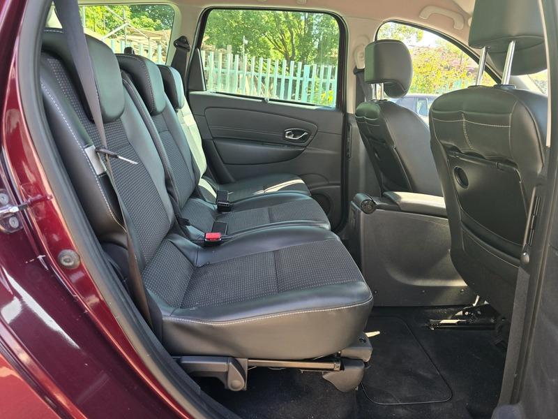 Used Renault Grand Scenic 2014 for sale - 76572152: Photo 22