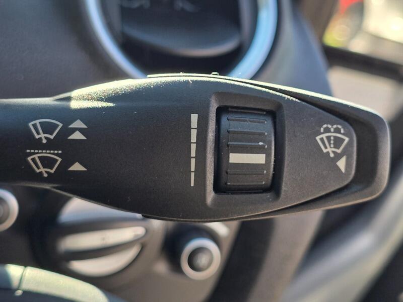 Used Ford Fiesta 2013 for sale - 76001673: Photo 24