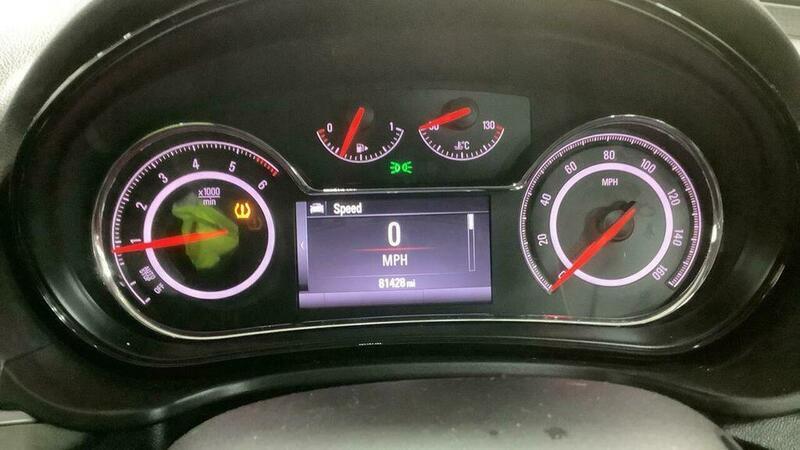 Used Vauxhall Insignia 2015 for sale - 76727412: Photo 8