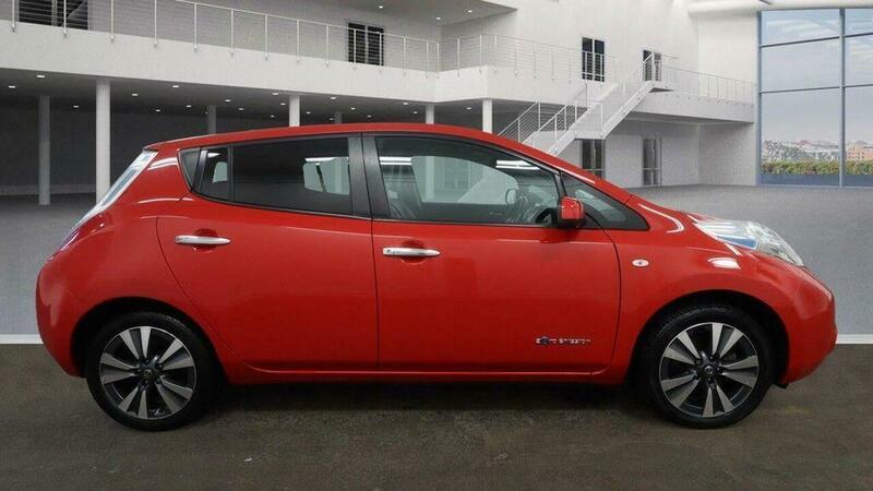 Used Nissan Leaf 2017 for sale - 77468540: Photo 4