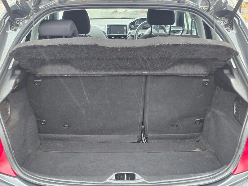 Used Peugeot 208 2014 for sale - 78058422: Photo 14
