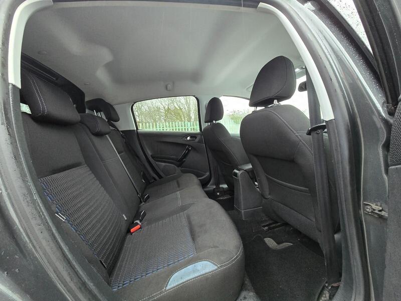 Used Peugeot 208 2014 for sale - 78058422: Photo 17