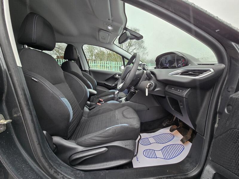 Used Peugeot 208 2014 for sale - 78058422: Photo 22