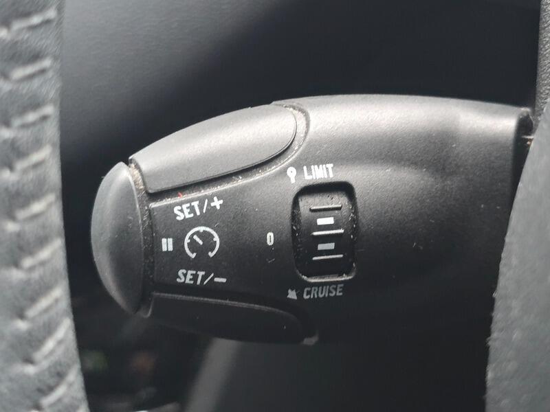 Used Peugeot 208 2014 for sale - 78058422: Photo 37