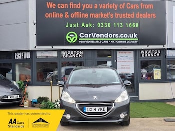 Used Peugeot 208 2014 for sale - 78058422: Photo