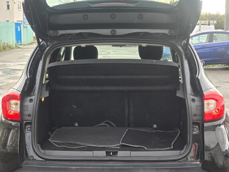 Used Renault Captur 2014 for sale - 76388301: Photo 11