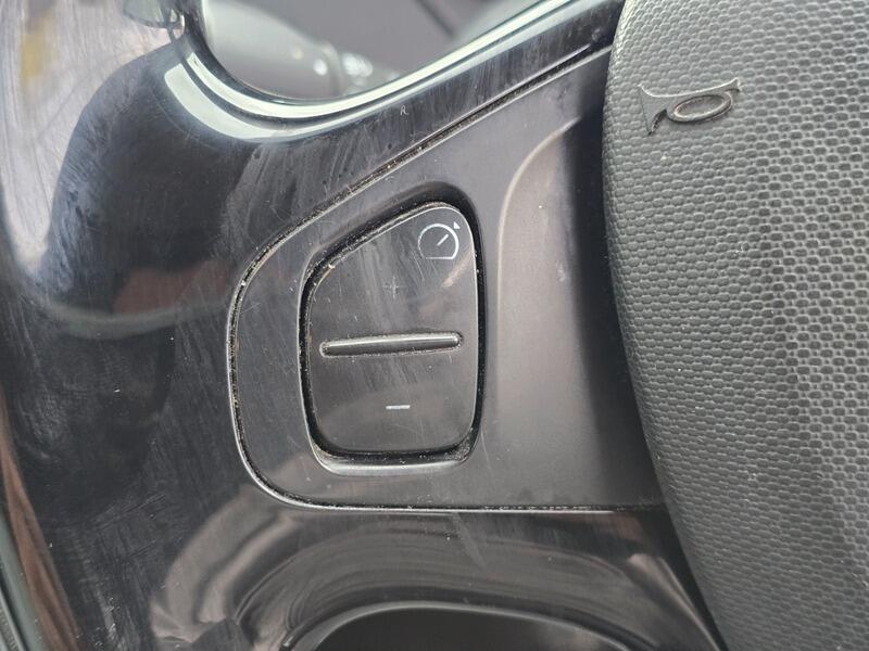 Used Renault Captur 2014 for sale - 76388301: Photo 21