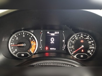 Used Jeep Renegade 2016 for sale - 76238871: Photo 4