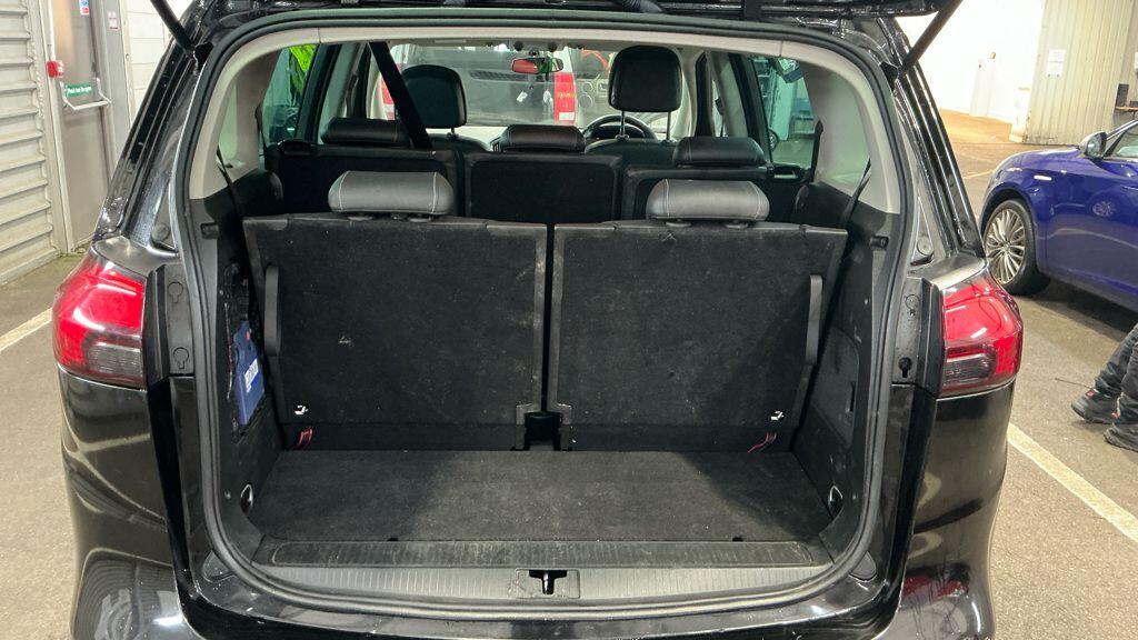 Used Vauxhall Zafira Tourer for sale - 77550397: Photo 10
