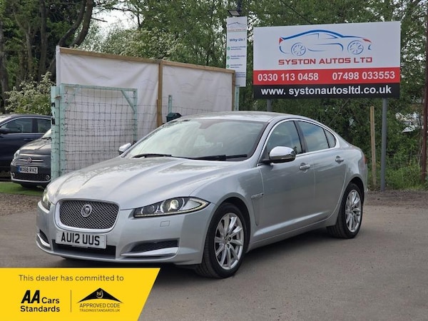 Used Jaguar XF 2012 for sale - 74520884: Photo 4