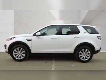 Used Land Rover Discovery Sport 2016 for sale - 78405196: Photo