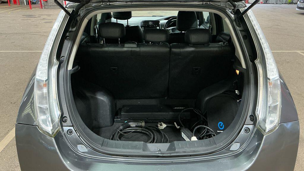 Used Nissan Leaf 2015 for sale - 77940201: Photo 10