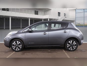 Used Nissan Leaf 2015 for sale - 77940201: Photo