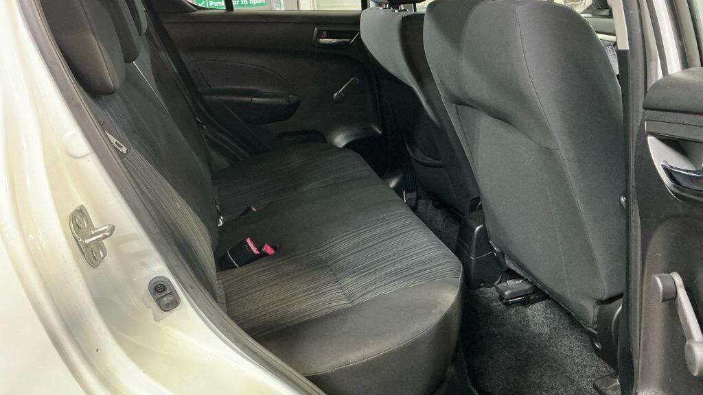 Used Suzuki Swift 2015 for sale - 77377260: Photo 9