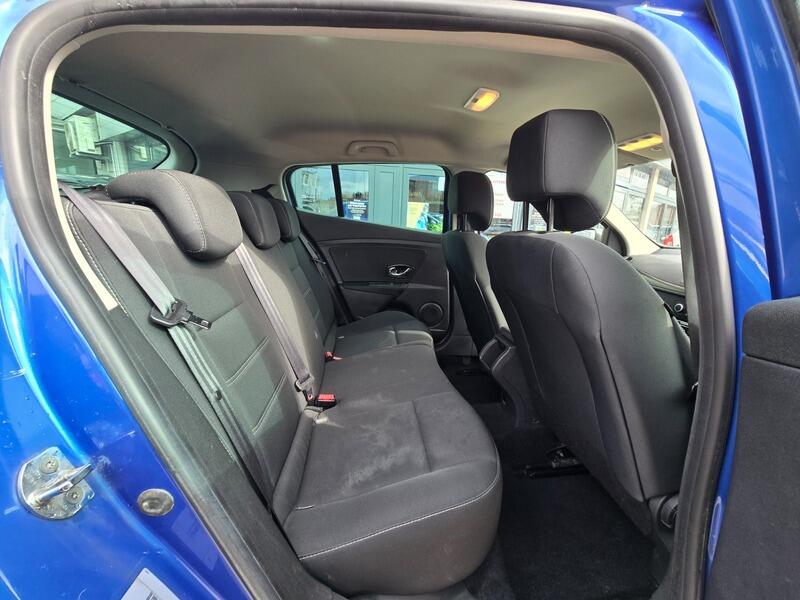 Used Renault Megane 2014 for sale - 77658306: Photo 19