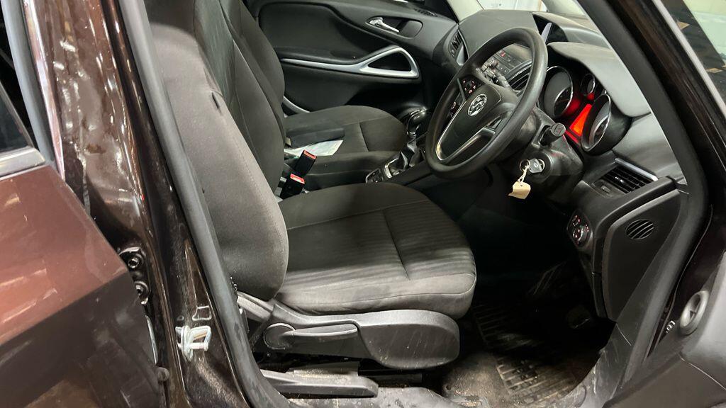 Used Vauxhall Zafira 2016 for sale - 77351347: Photo 9