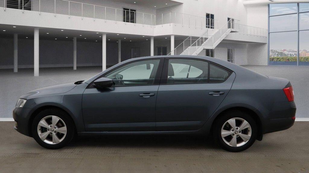 Used Skoda Octavia 2016 for sale - 76522320: Photo 7