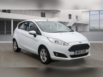 (15) - 1.25 Zetec Euro 6 5dr