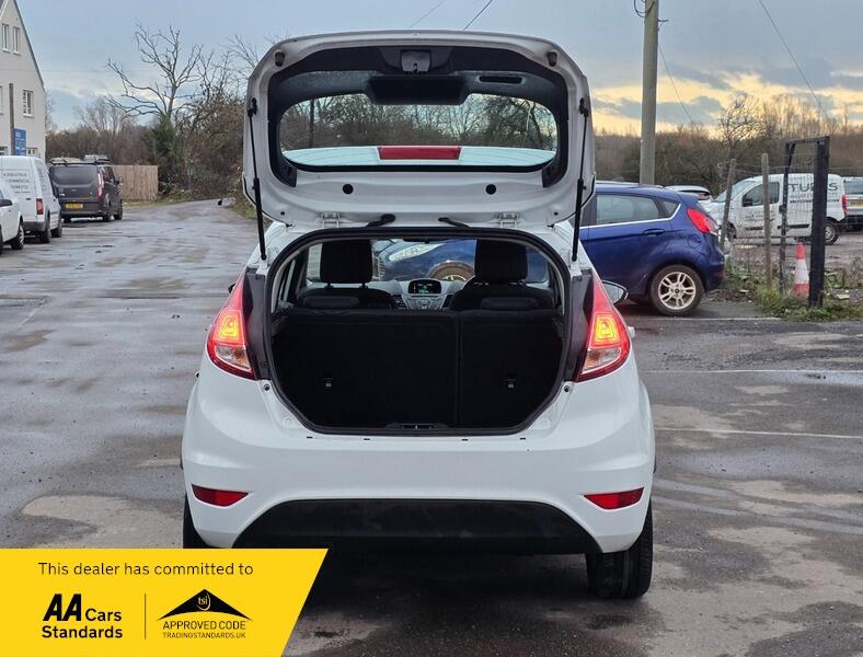 Used Ford Fiesta 2015 for sale - 76913862: Photo 8