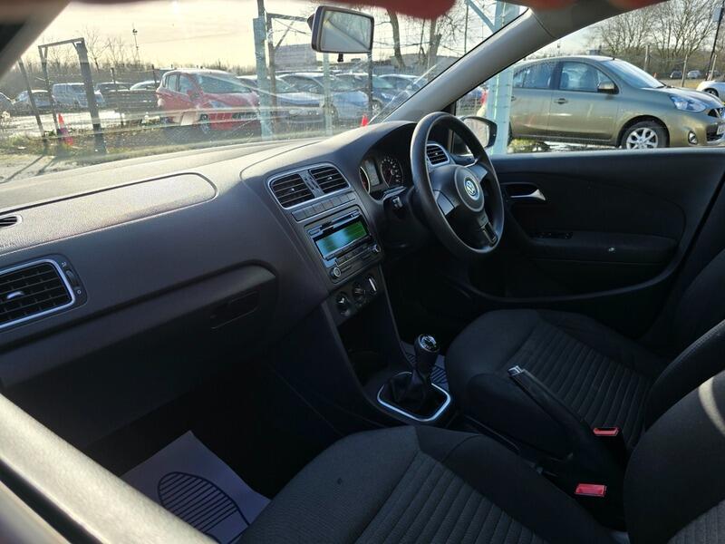 Used Volkswagen Polo 2014 for sale - 77305660: Photo 14