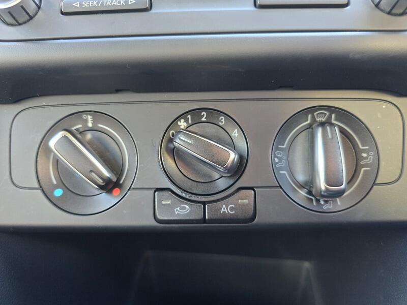 Used Volkswagen Polo 2014 for sale - 77305660: Photo 24