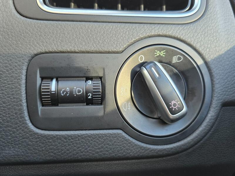 Used Volkswagen Polo 2014 for sale - 77305660: Photo 30