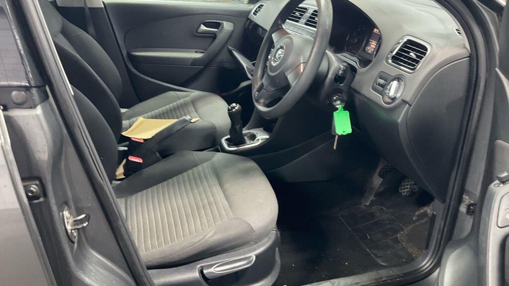 Used Volkswagen Polo 2014 for sale - 77305660: Photo 9