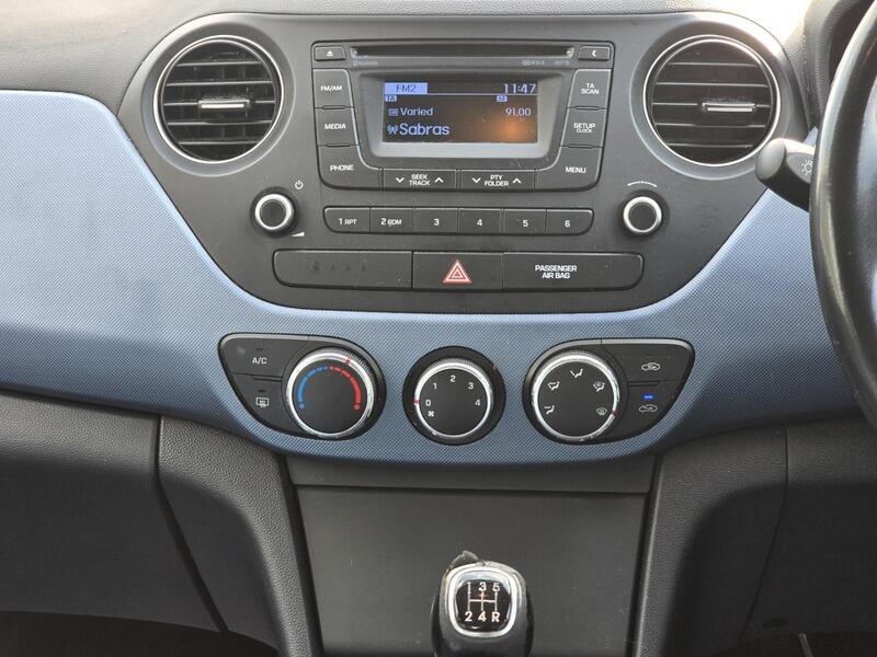 Used Hyundai i10 2014 for sale - 77625191: Photo 20