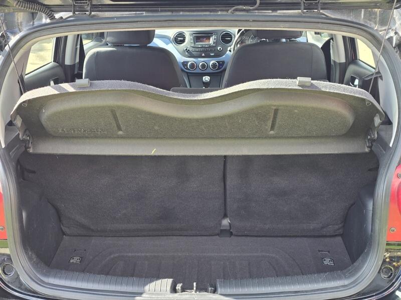 Used Hyundai i10 2014 for sale - 77625191: Photo 32