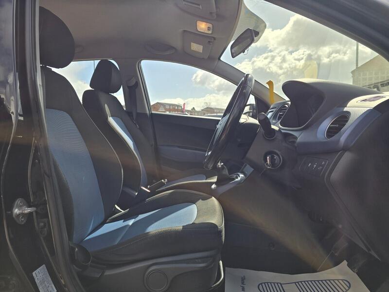 Used Hyundai i10 2014 for sale - 77625191: Photo 35