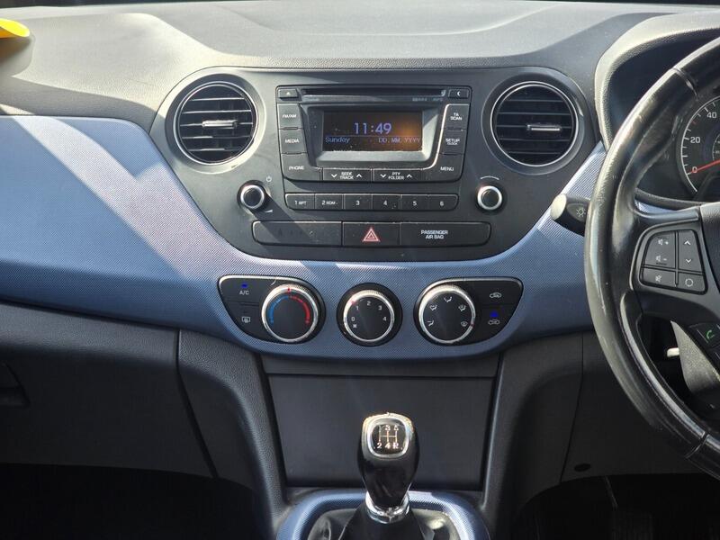 Used Hyundai i10 2014 for sale - 77625191: Photo 37