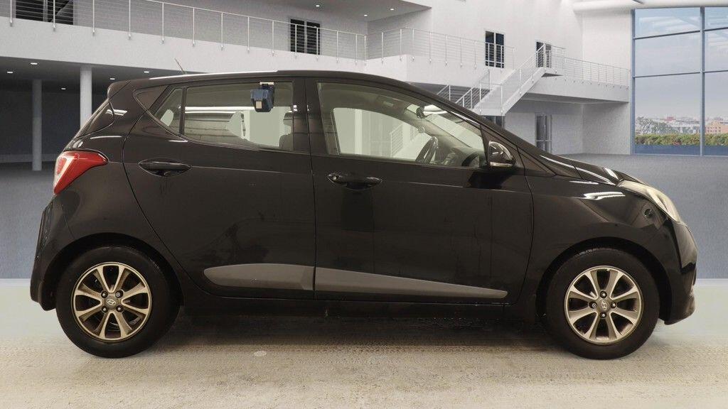 Used Hyundai i10 2014 for sale - 77625191: Photo 6
