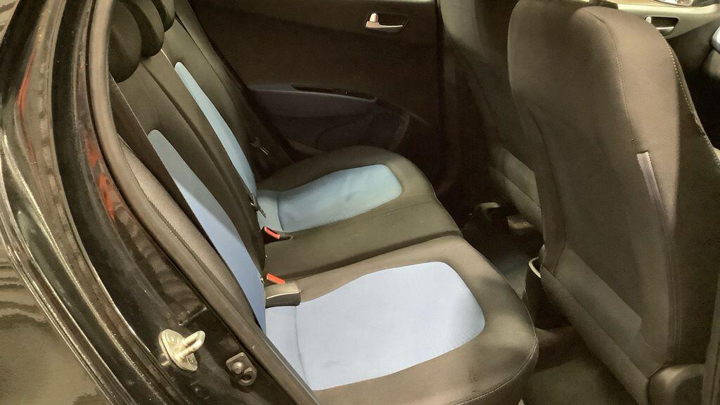 Used Hyundai i10 2014 for sale - 77625191: Photo 9