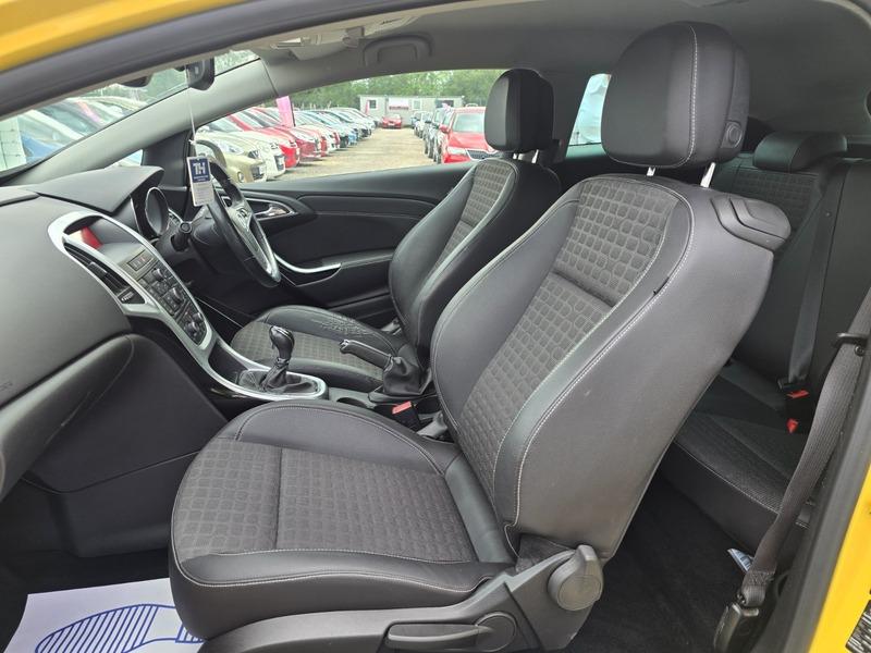 Used Vauxhall Astra GTC 2013 for sale - 76573603: Photo 17
