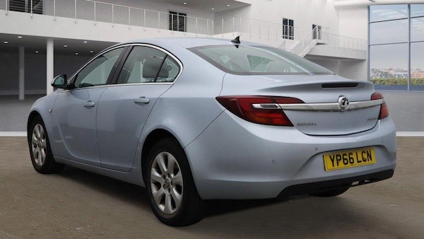 Used Vauxhall Insignia 2016 for sale - 76239799: Photo 4