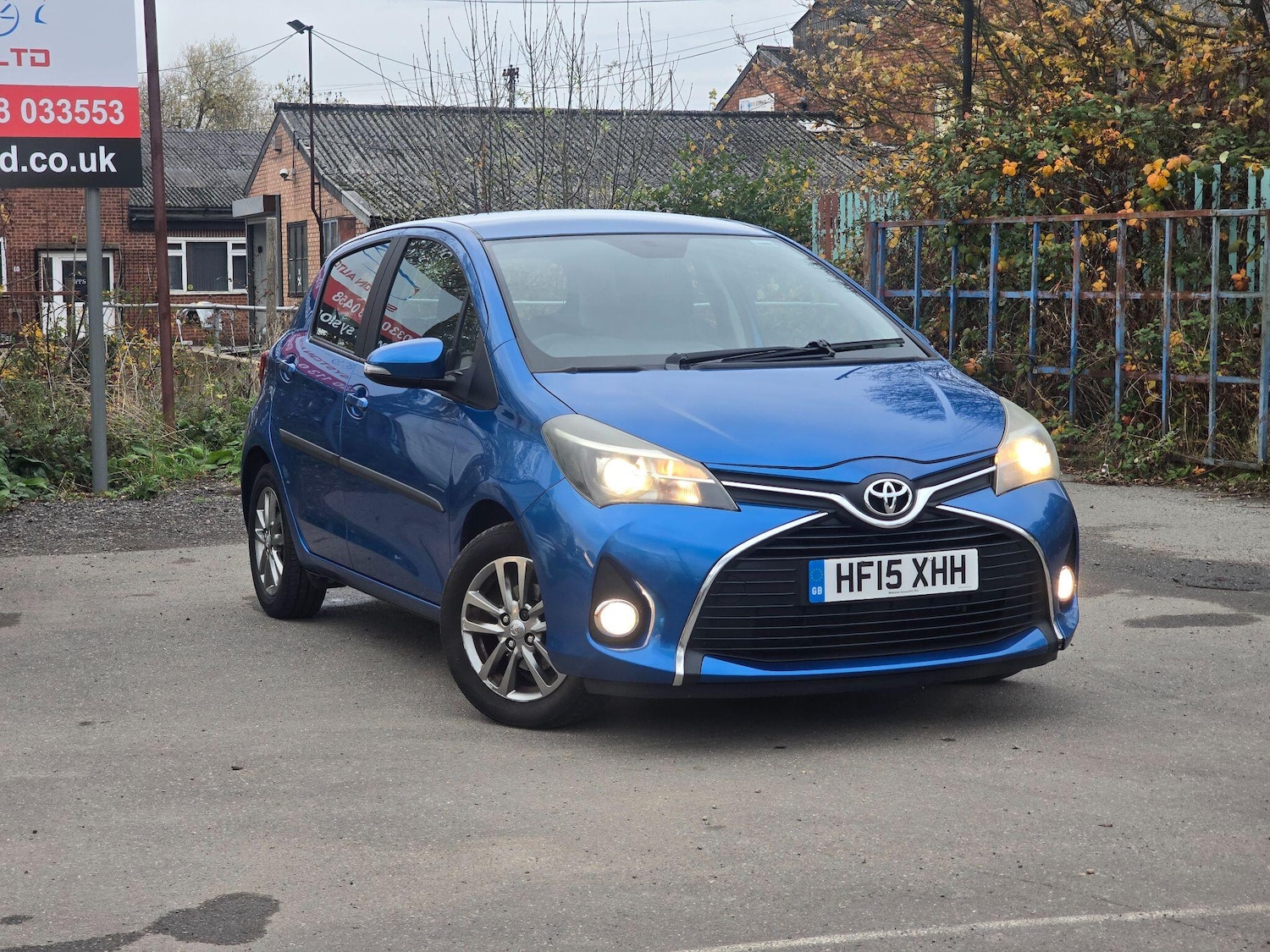 Used Toyota Yaris 2015 for sale - 76573671: Photo 1