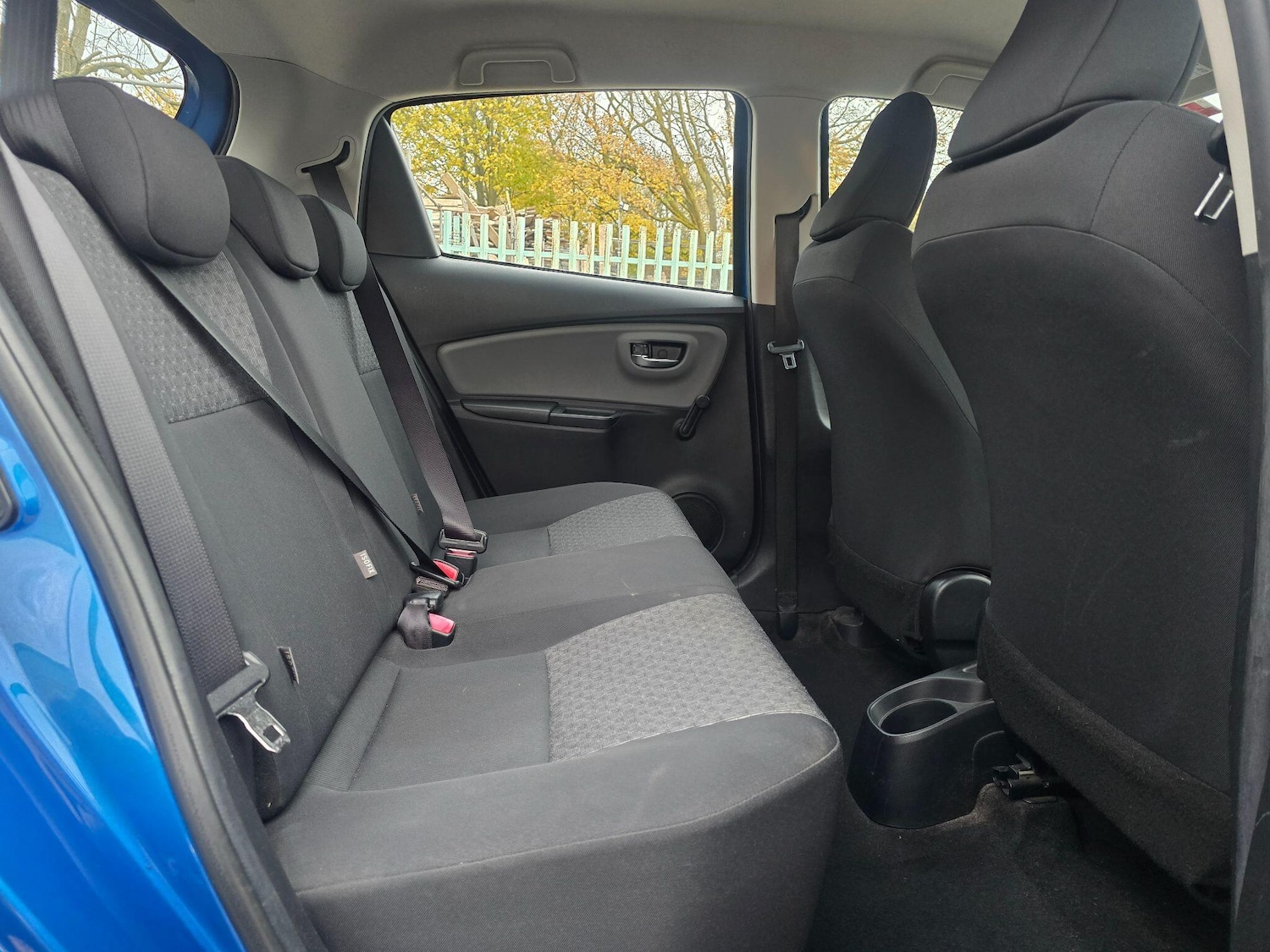 Used Toyota Yaris 2015 for sale - 76573671: Photo 14