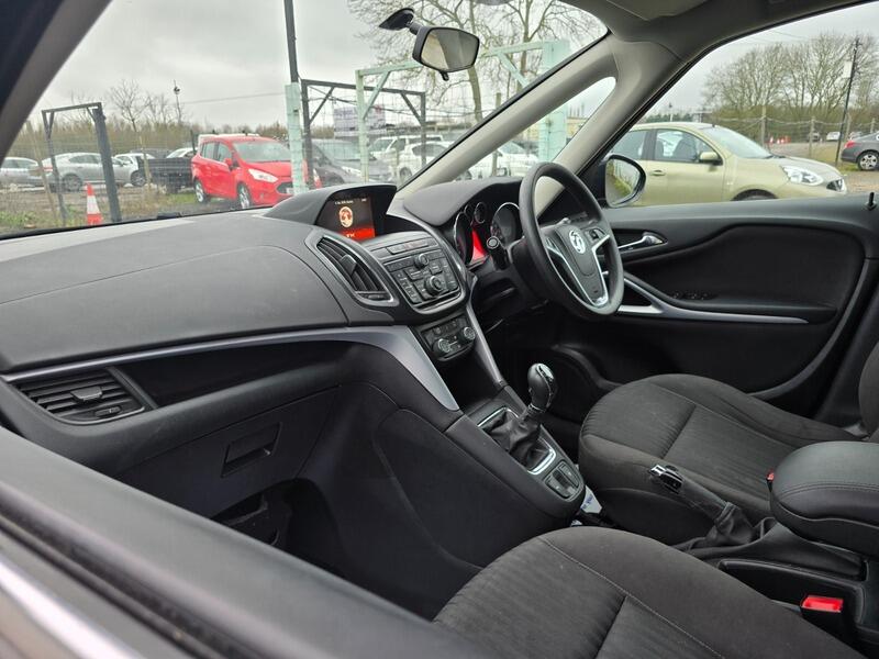 Used Vauxhall Zafira 2016 for sale - 77559590: Photo 17