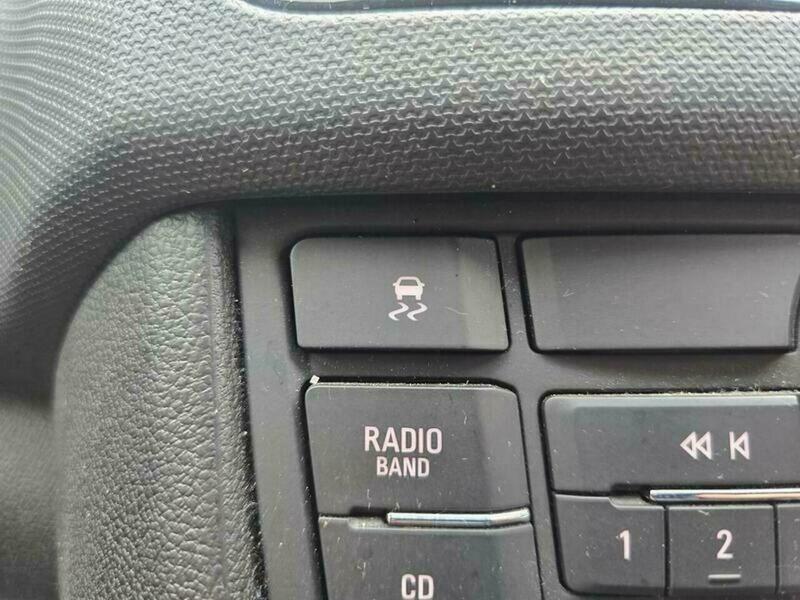 Used Vauxhall Meriva 2015 for sale - 76573092: Photo 30