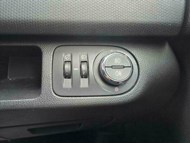 Used Vauxhall Meriva 2015 for sale - 76573092: Photo 32