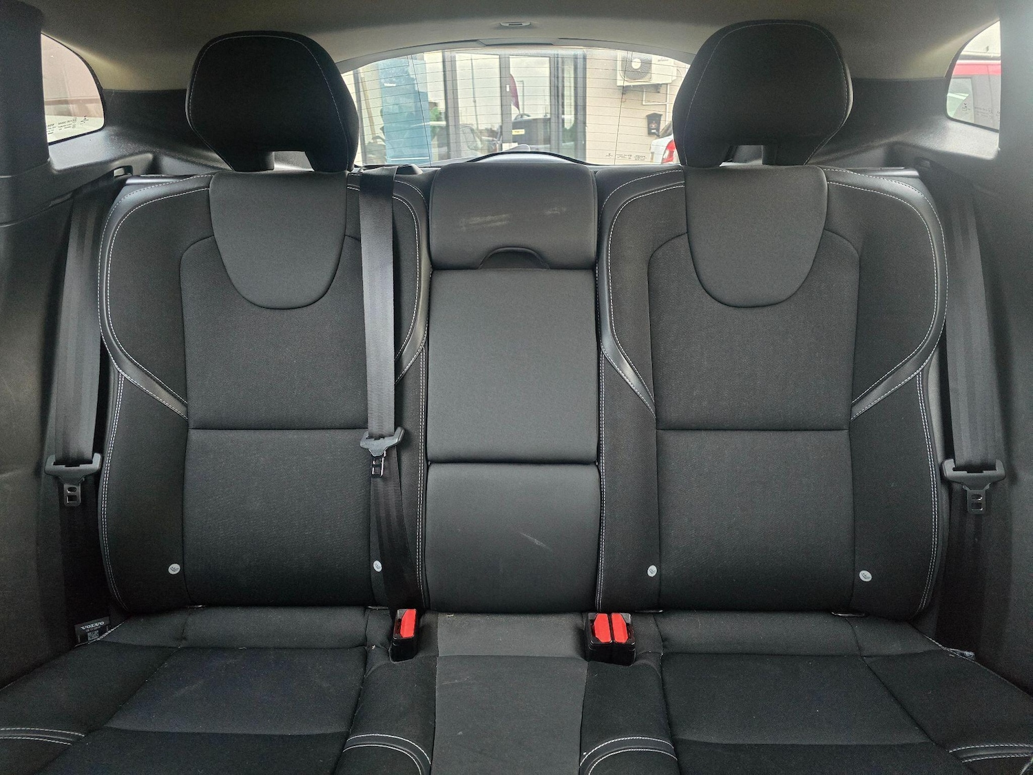 Used Volvo V40 2017 for sale - 76666610: Photo 16